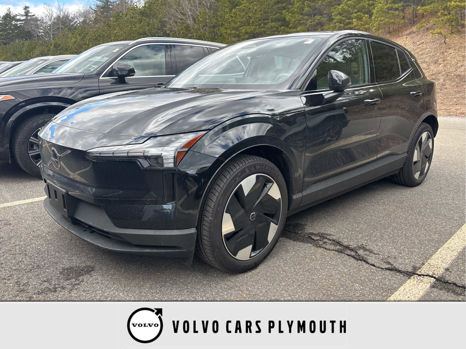 Used 2025 Volvo EX30 Plus image 1