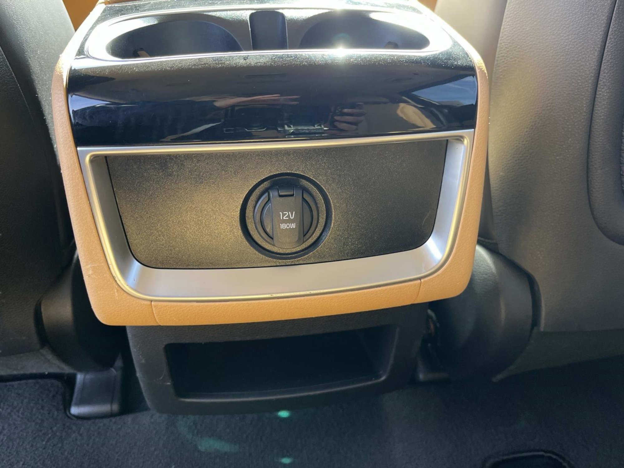 Certified 2024 Kia Carnival EX image 15