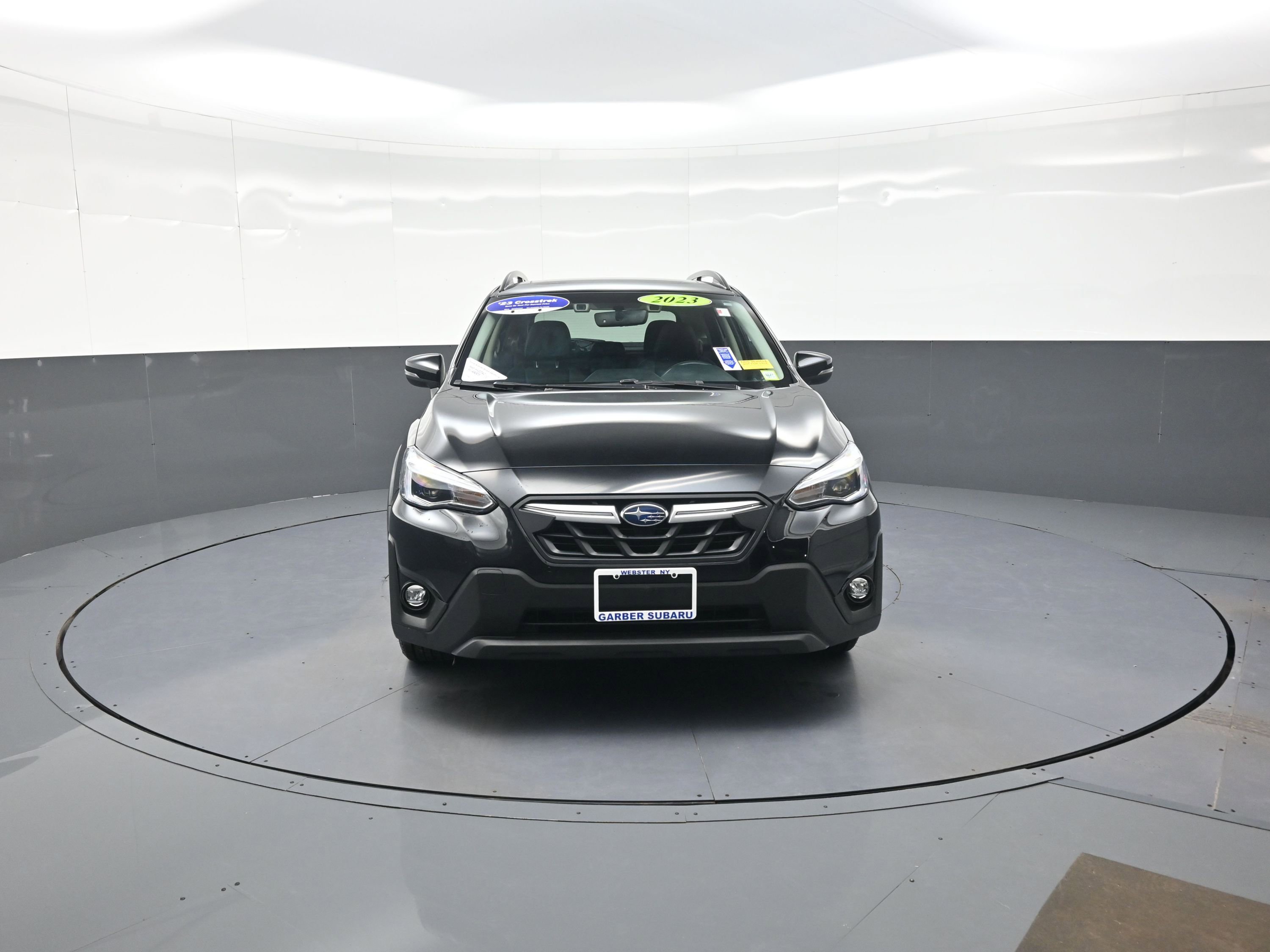Used 2023 Subaru Crosstrek 2.5i Limited AWD/4WD image 8