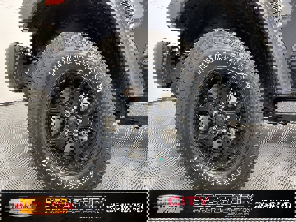 Used 2021 Jeep Wrangler Unlimited Sport image 9