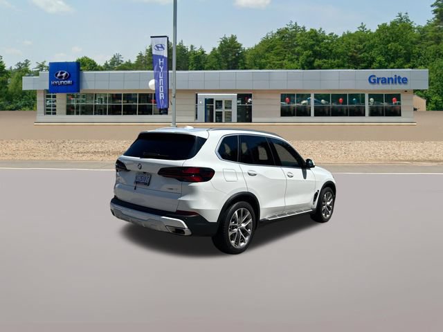 Used 2026 BMW X5 xDrive40i AWD/4WD image 7