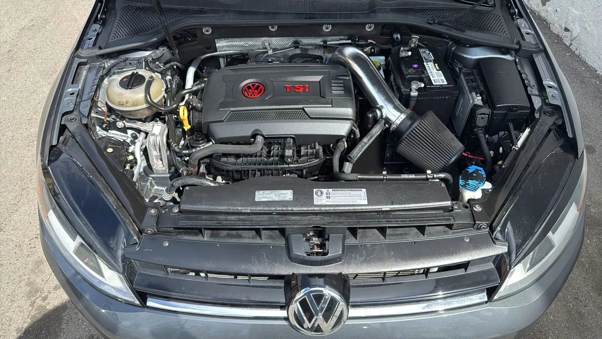 Used 2015 Volkswagen Golf S FWD image 24