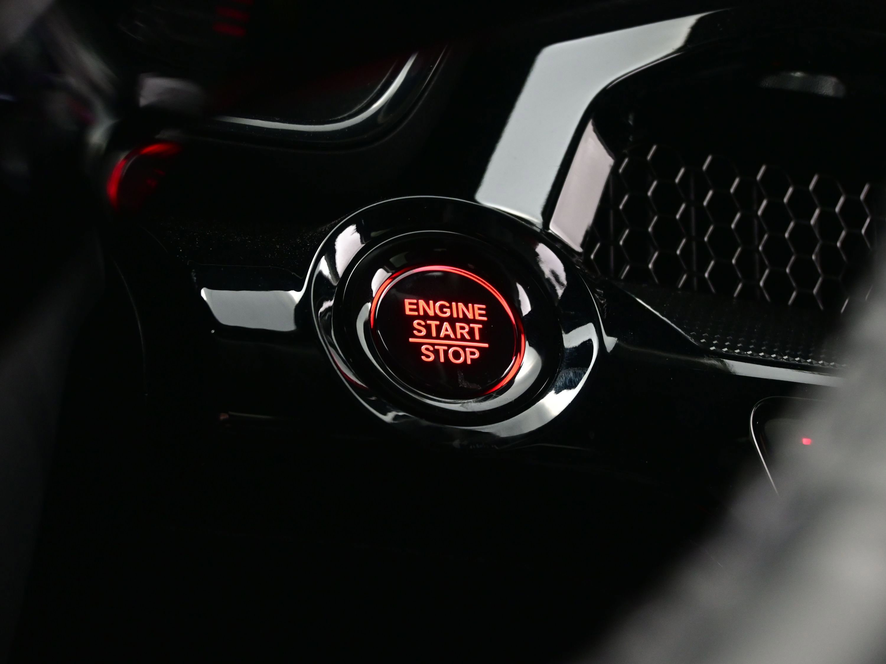 Used 2025 Honda CR-V EX-L image 23