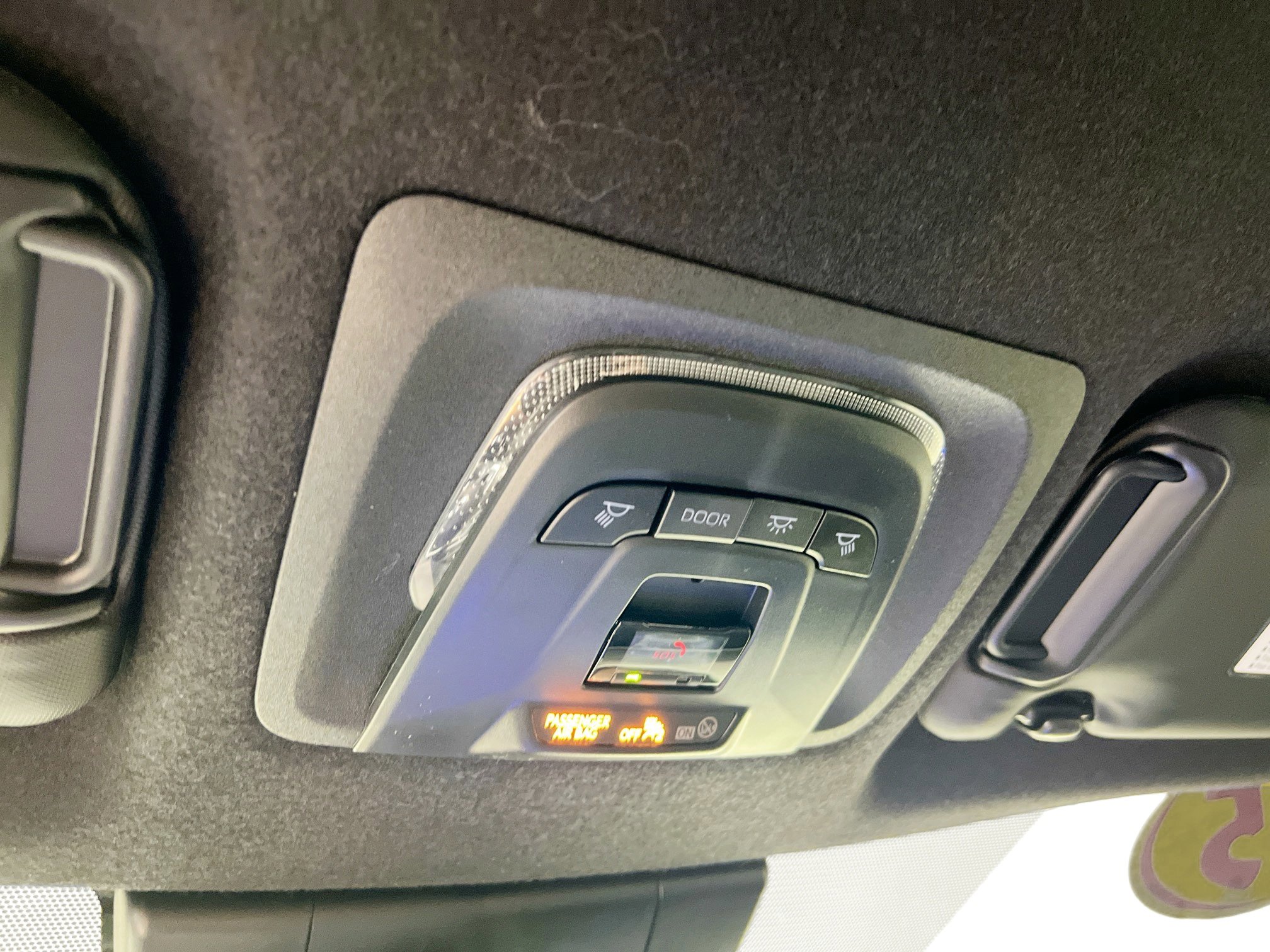 Used 2025 Toyota Corolla Cross AWD Hybrid image 22