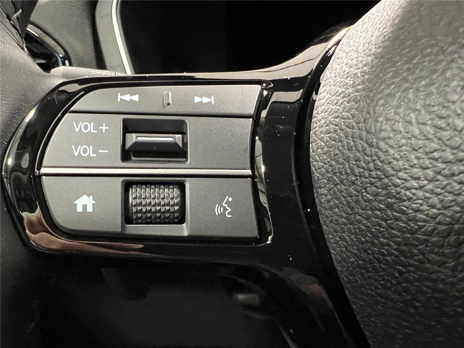 New 2025 Honda Pilot EX-L image 19