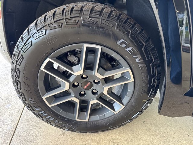 New 2026 GMC Terrain AT4 w/ Convenience Package III image 41