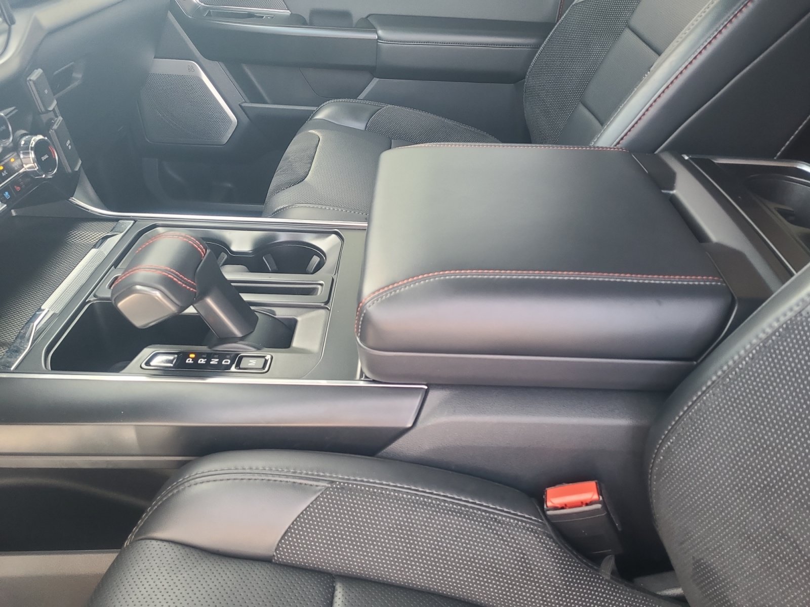 Certified 2024 Ford F150 Raptor AWD/4WD image 15