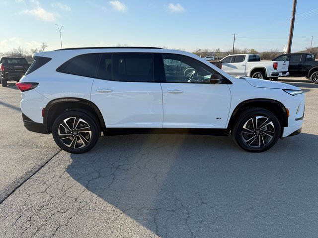 Used 2025 Buick Enclave Sport Touring image 7