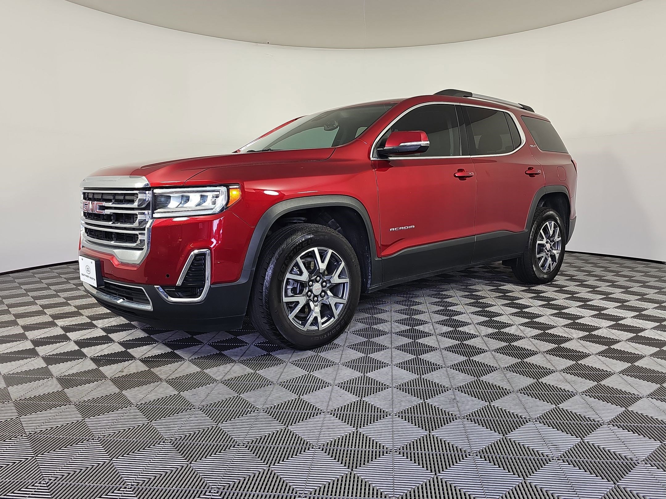 Used 2023 GMC Acadia SLT w/ Preferred Package