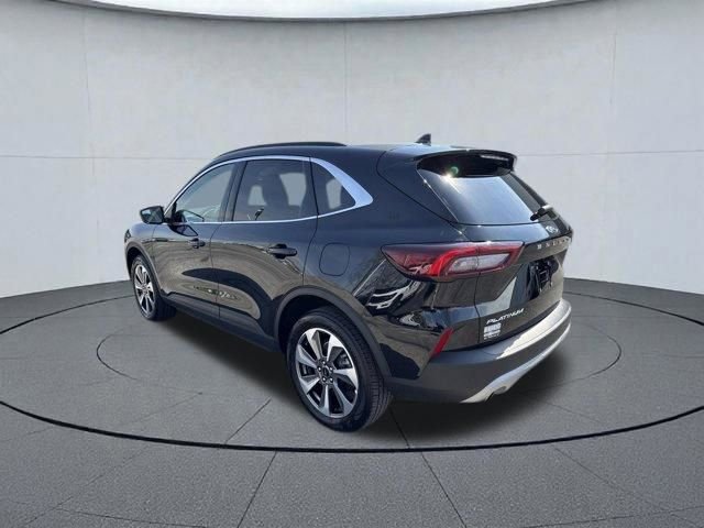 Used 2025 Ford Escape Platinum AWD/4WD image 8