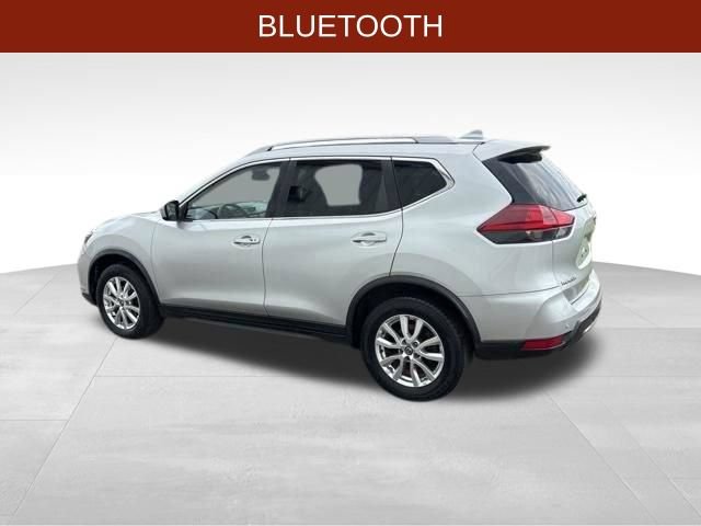 Used 2020 Nissan Rogue SV FWD image 4
