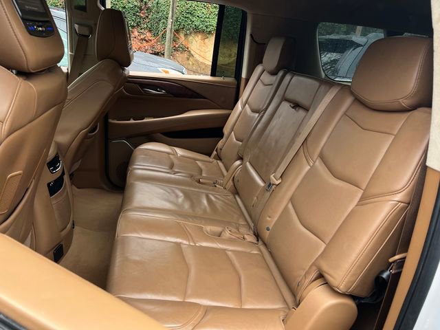 Used 2016 Cadillac Escalade ESV Platinum image 19