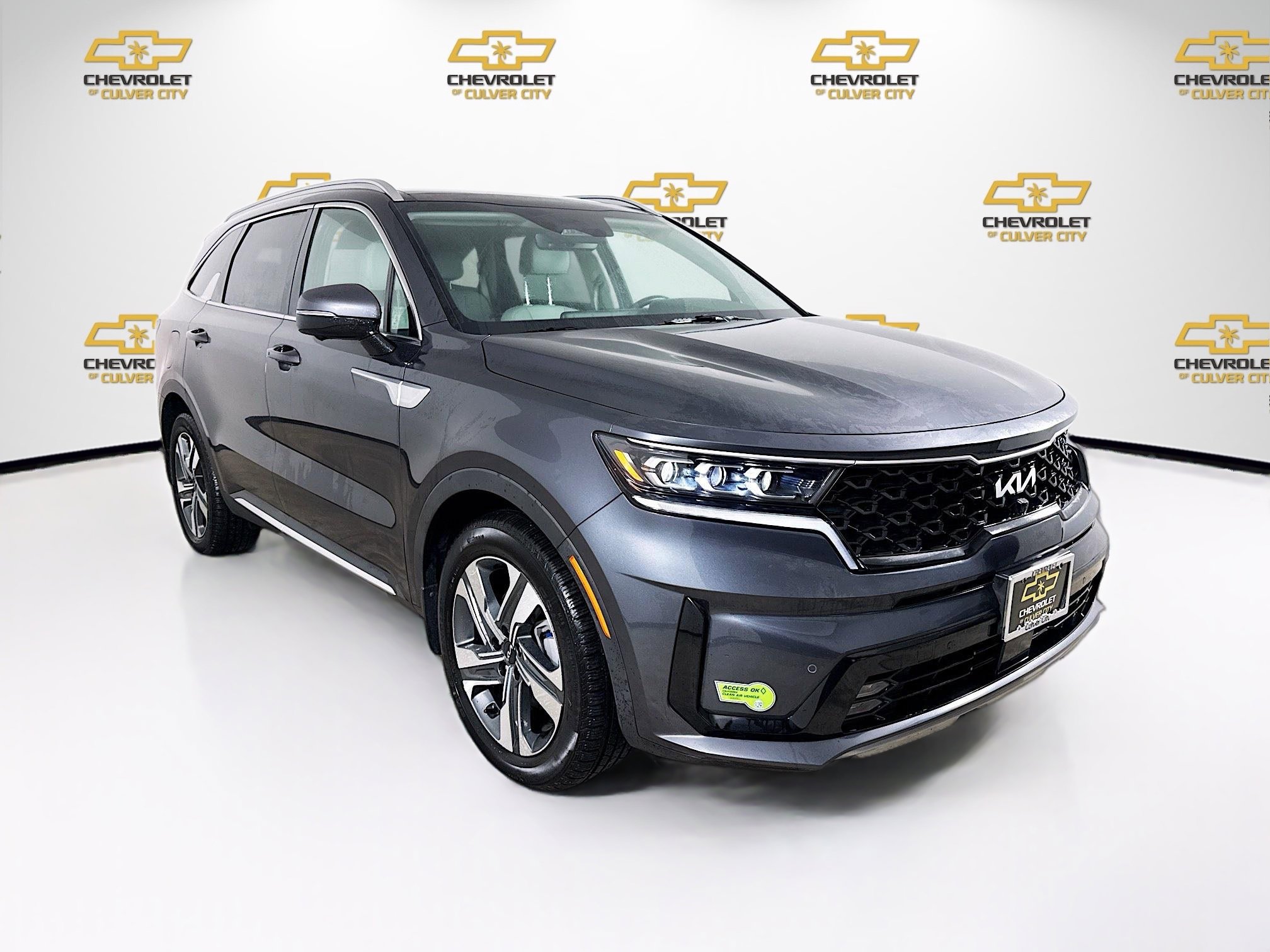 Used 2022 Kia Sorento SX Prestige w/ Panoramic Sunroof Package image 1