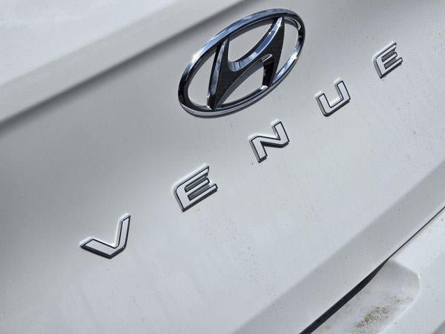 New 2026 Hyundai Venue SEL FWD image 7