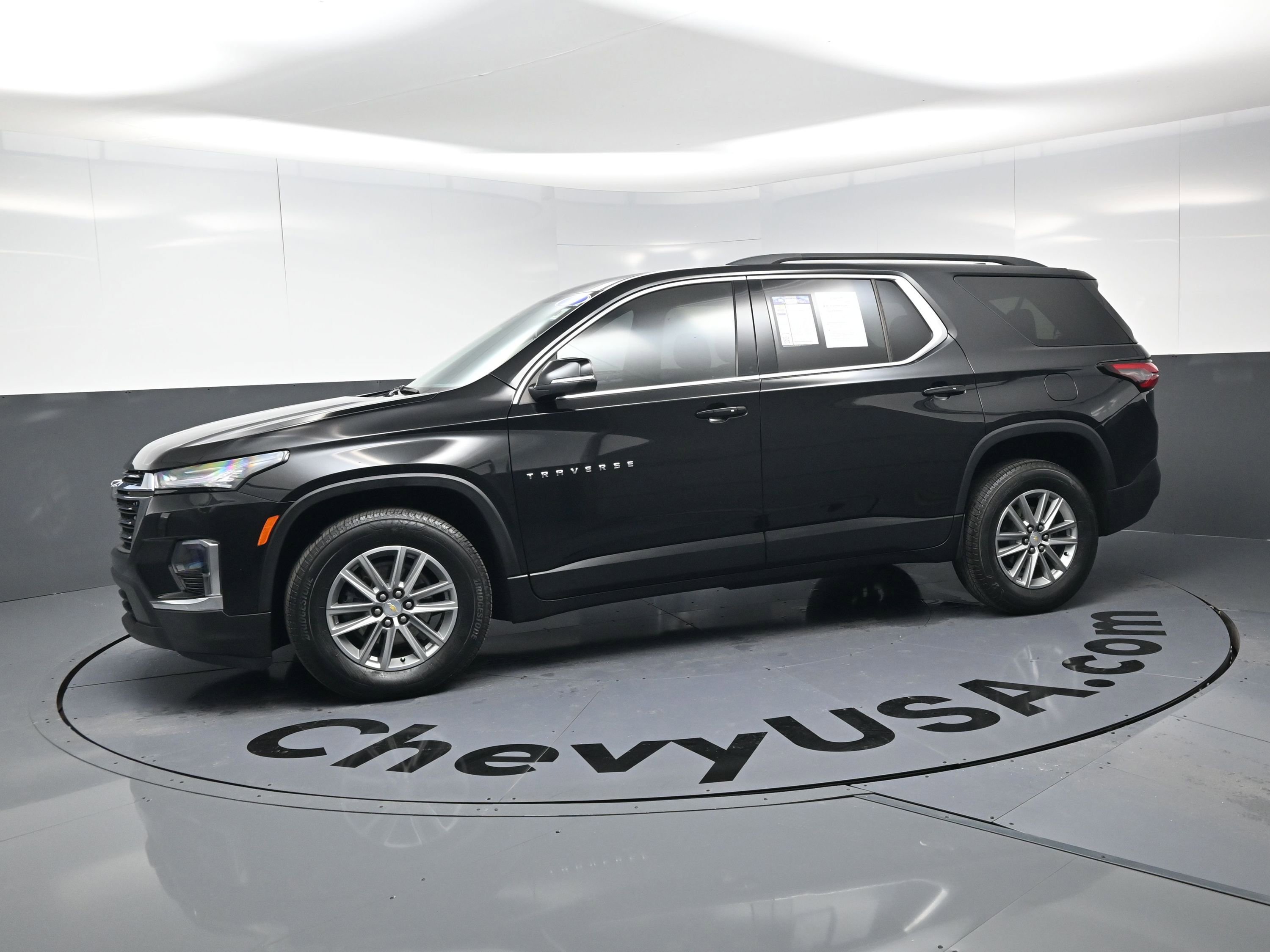 Certified 2023 Chevrolet Traverse LT image 6