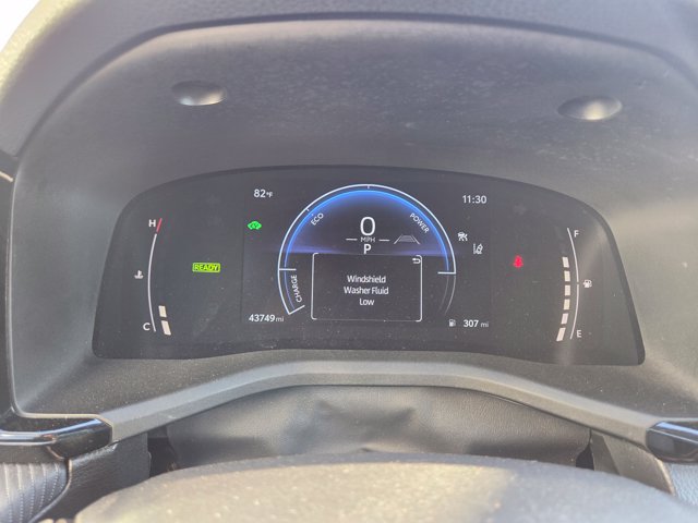 Used 2025 Toyota Camry SE FWD image 10