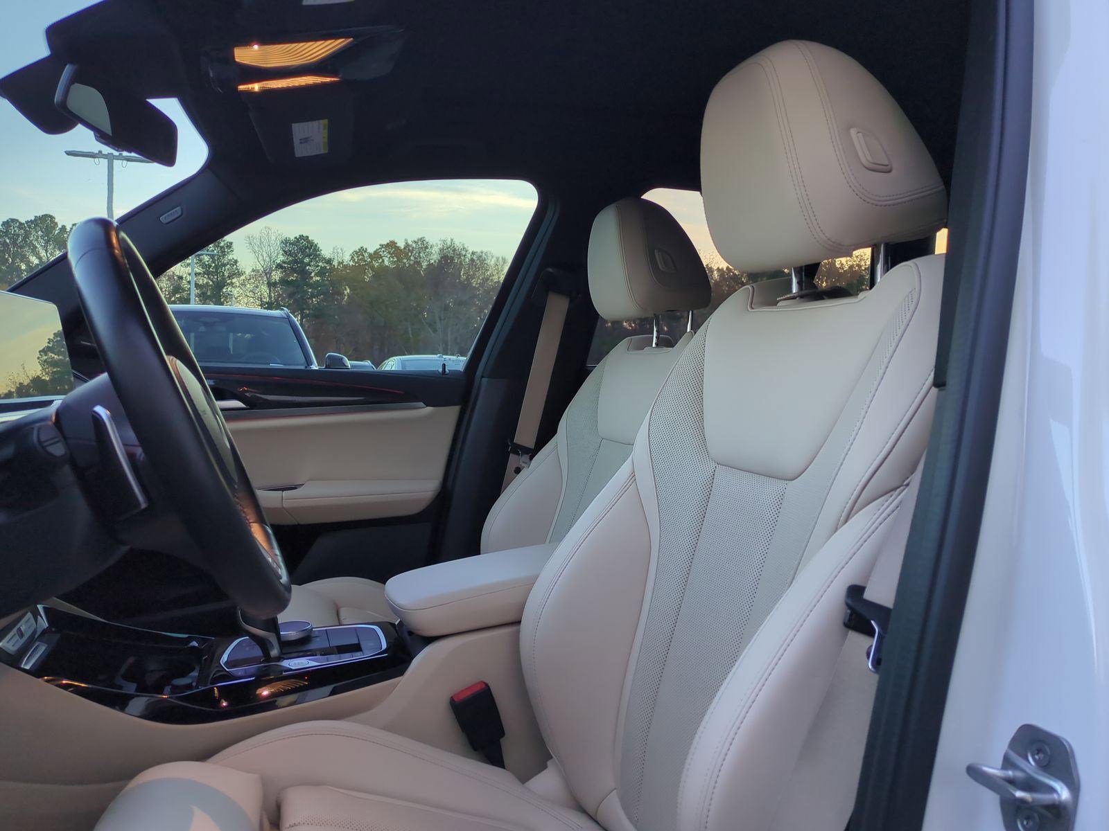 Used 2022 BMW X3 M40i image 16