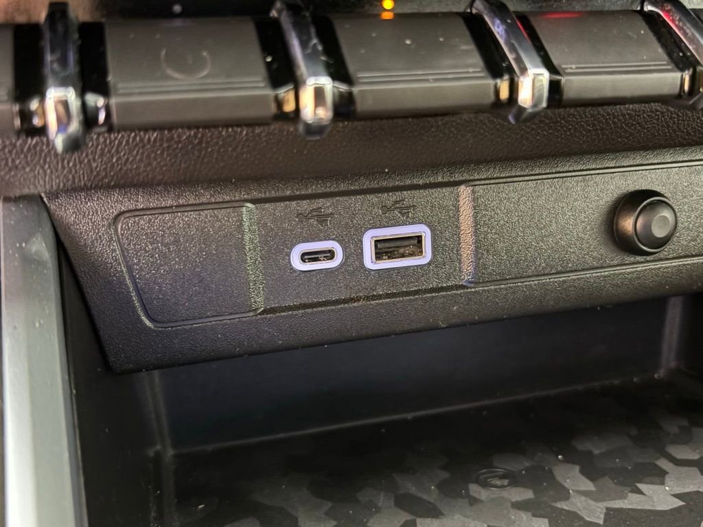 Used 2023 Chevrolet Colorado ZR2 w/ ZR2 Convenience Package III image 34