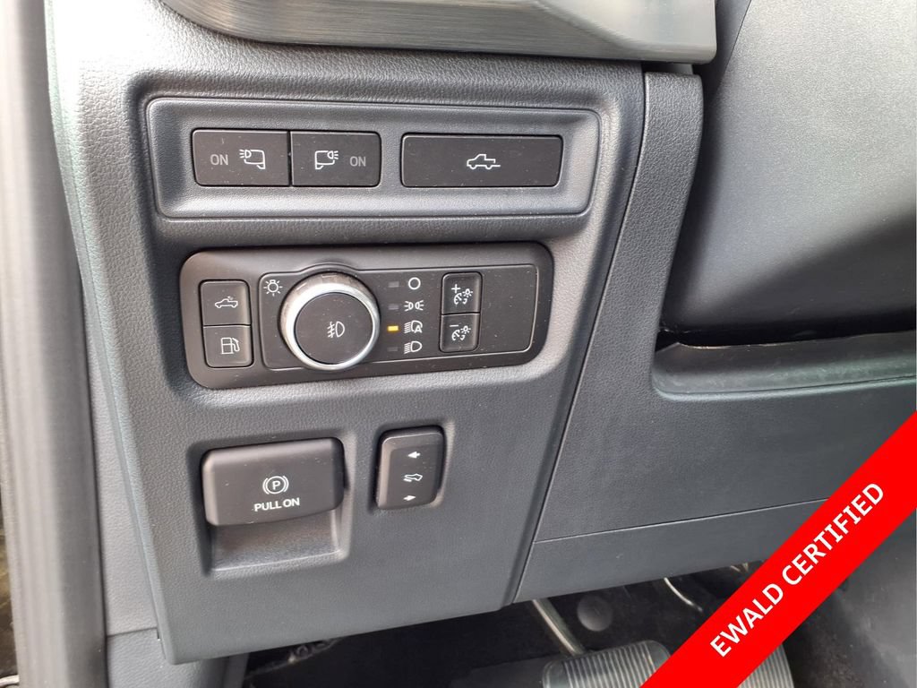 Used 2022 Ford F150 Lariat w/ Equipment Group 502A High AWD/4WD image 22