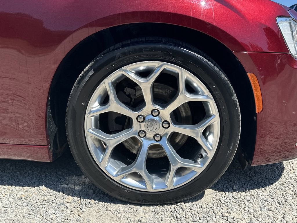 Used 2018 Chrysler 300 C w/ Sun, Sound & Nav Package image 13