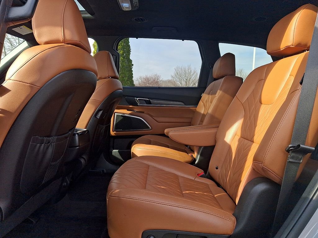 Used 2024 Kia Telluride EX X-Line image 10