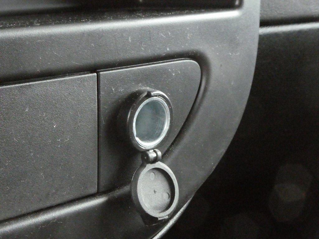 Used 2024 Chevrolet Express 2500 w/ Driver Convenience Package image 21