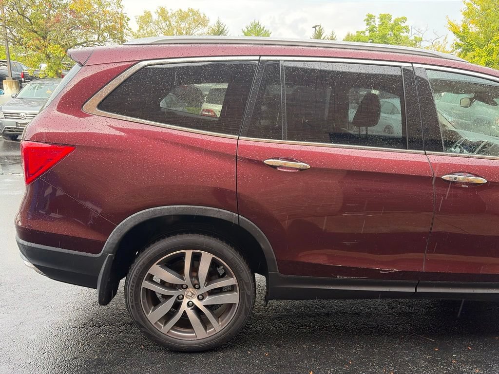 Used 2018 Honda Pilot Touring image 6