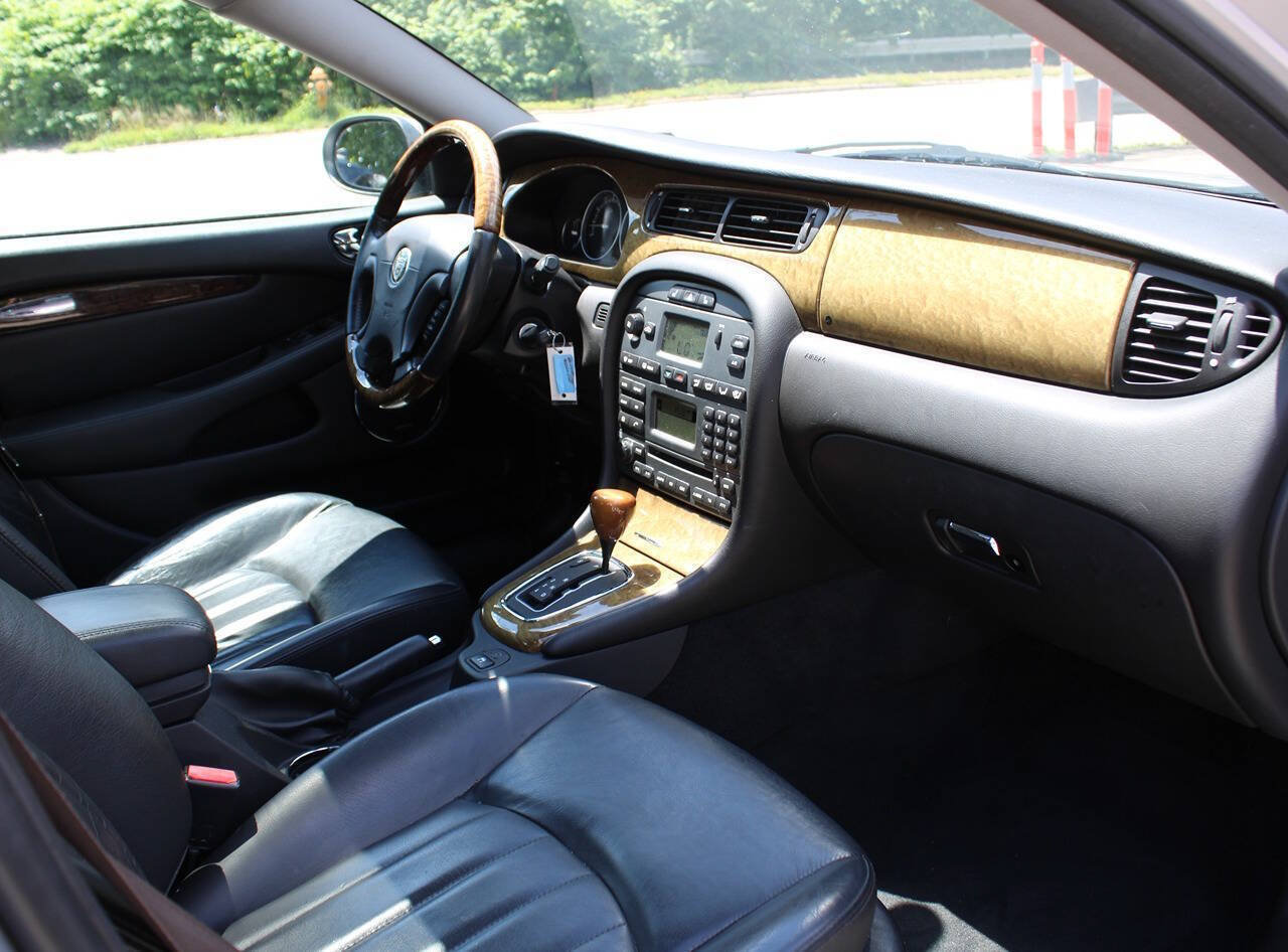 Used 2004 Jaguar X-TYPE 3.0 AWD/4WD image 31