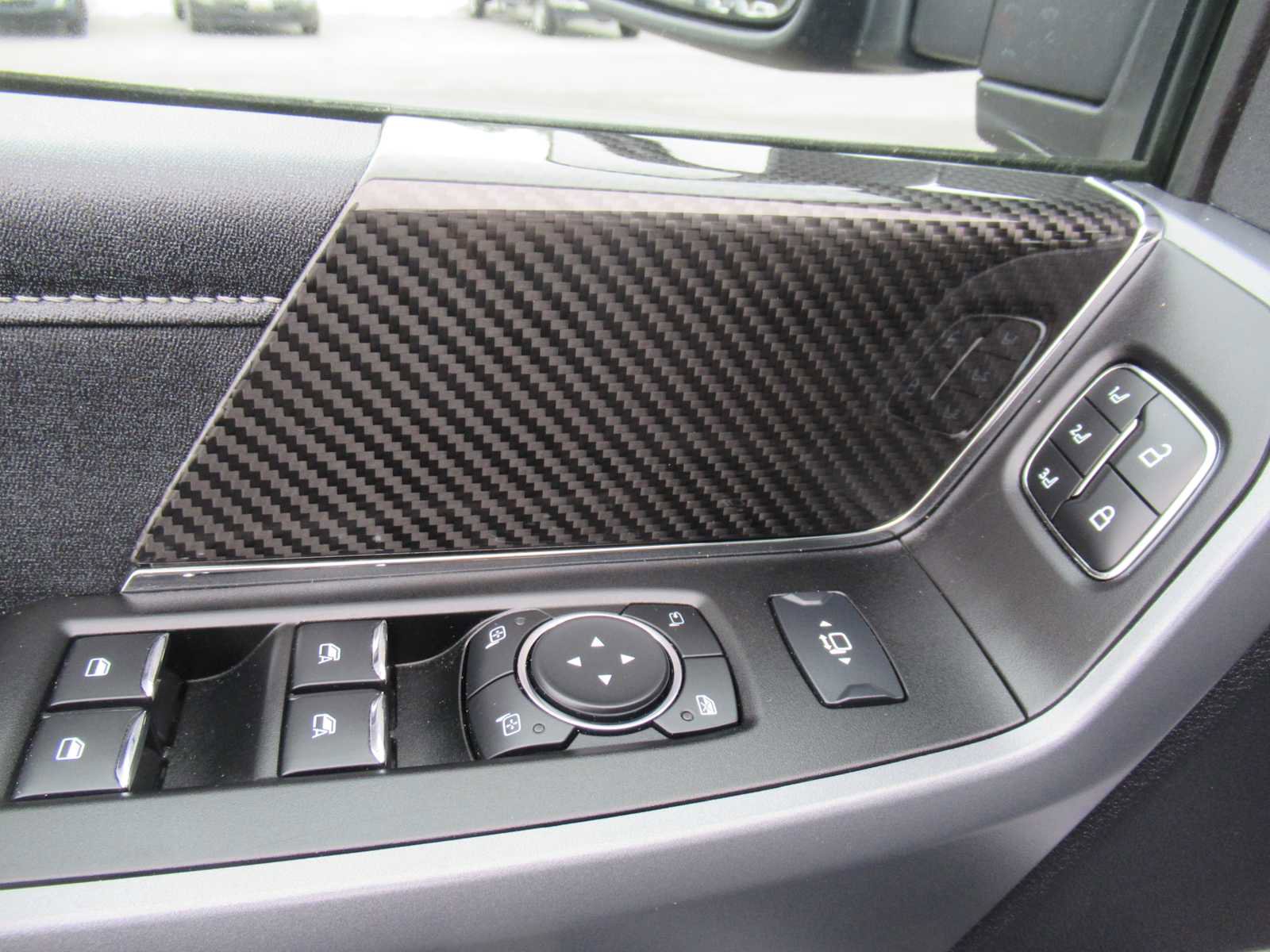 Used 2024 Ford F250 Lariat w/ Lariat Ultimate Package image 29