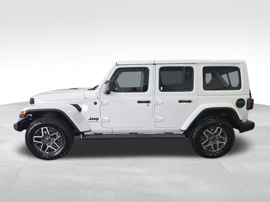 New 2026 Jeep Wrangler Unlimited Sahara AWD/4WD image 5