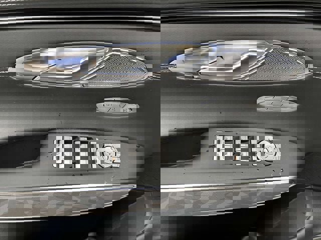 Used 2025 Genesis GV70 3.5T Sport w/ Sport Advanced Package image 11