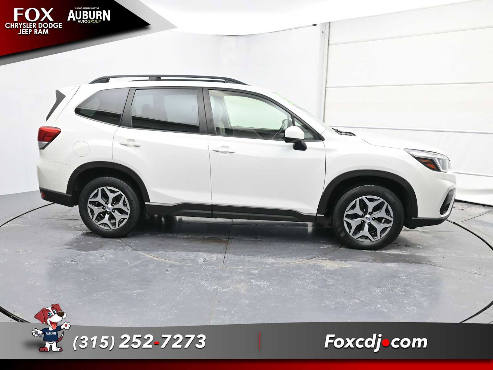 Used 2020 Subaru Forester Premium image 11