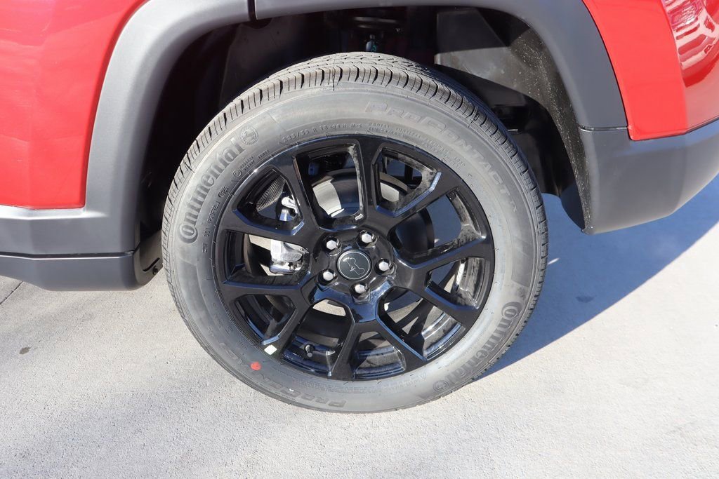 New 2026 Jeep Compass Latitude image 18