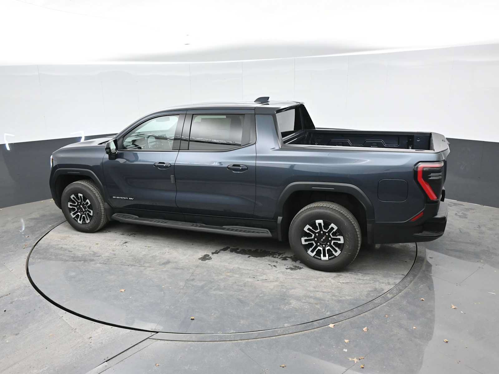 New 2026 GMC Sierra EV Elevation AWD/4WD image 27