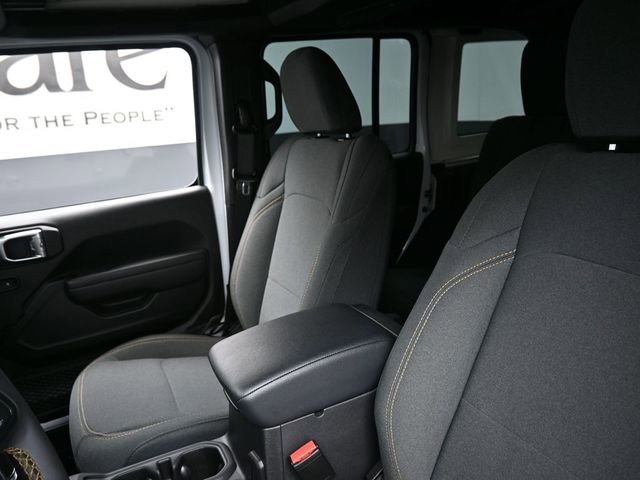 Used 2024 Jeep Wrangler Willys image 17