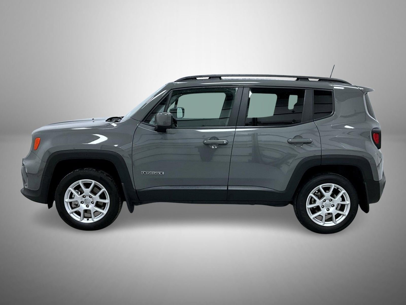 Used 2021 Jeep Renegade Latitude AWD/4WD image 8