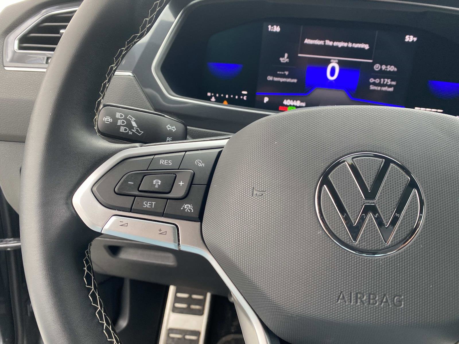 Used 2023 Volkswagen Tiguan SE R-Line image 26