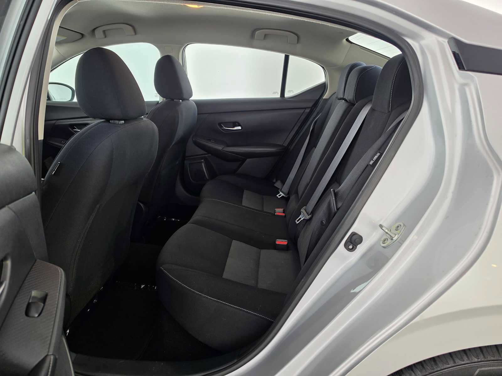 Used 2021 Nissan Sentra SV FWD image 16