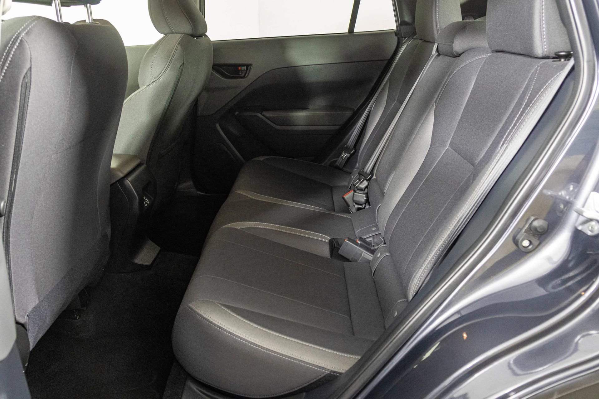 Used 2025 Subaru Crosstrek 2.0i Premium w/ Convenience Package #2 image 36