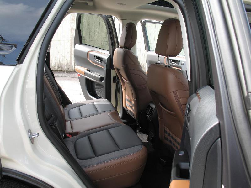 Used 2024 Ford Bronco Sport Outer Banks w/ Tech Package image 30