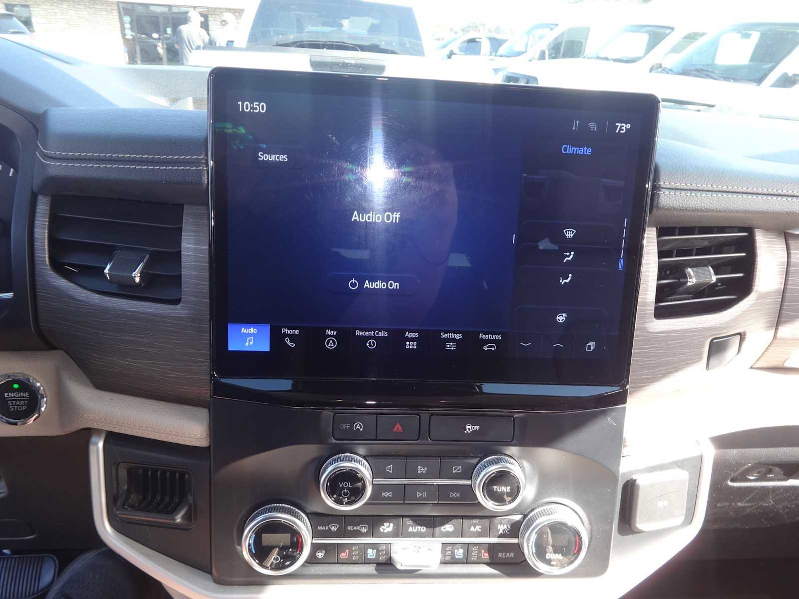 Used 2024 Ford Expedition Max Limited image 18