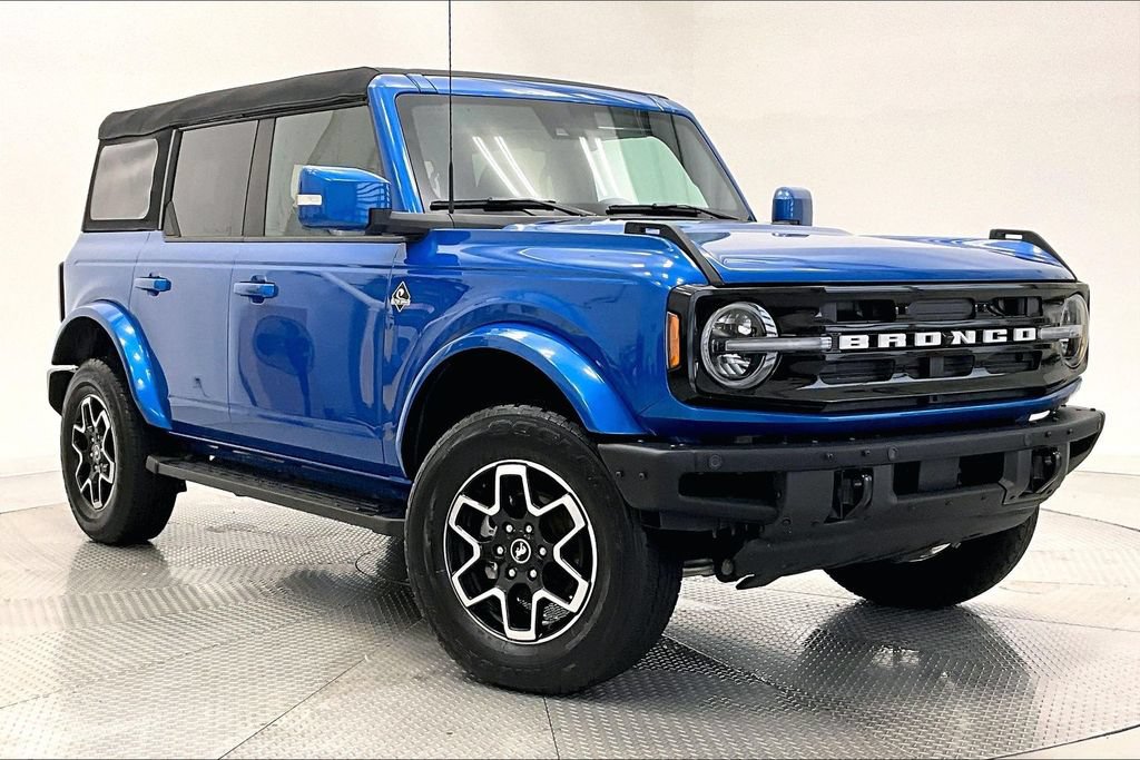 Used 2024 Ford Bronco Outer Banks AWD/4WD image 11