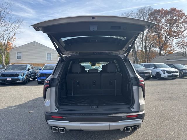 New 2026 Chevrolet Traverse Z71 w/ Enhanced Driving Package AWD/4WD image 13