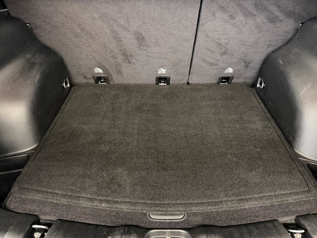 Used 2018 Jeep Compass Limited image 20