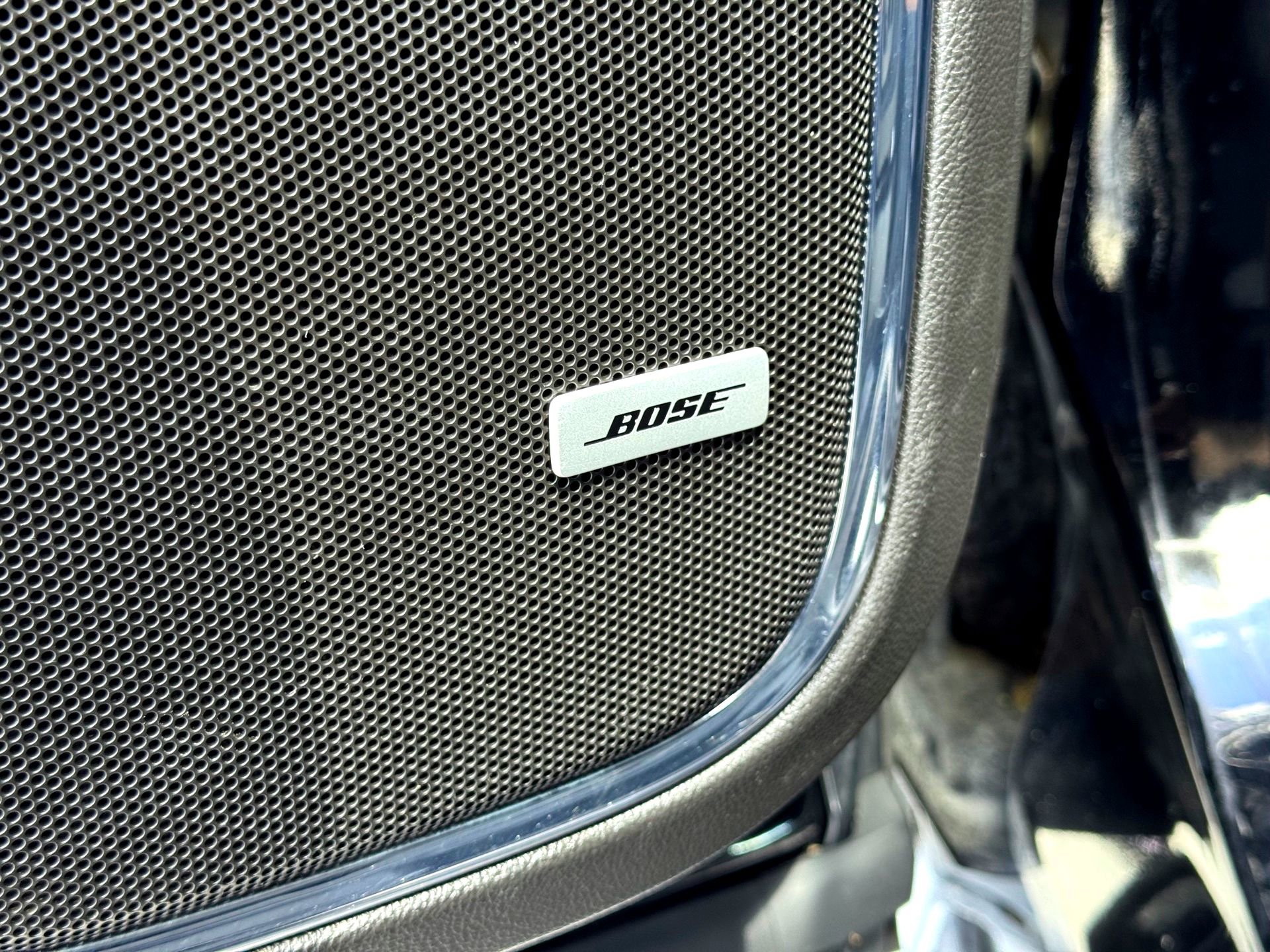 Used 2020 Chevrolet Suburban LT image 18