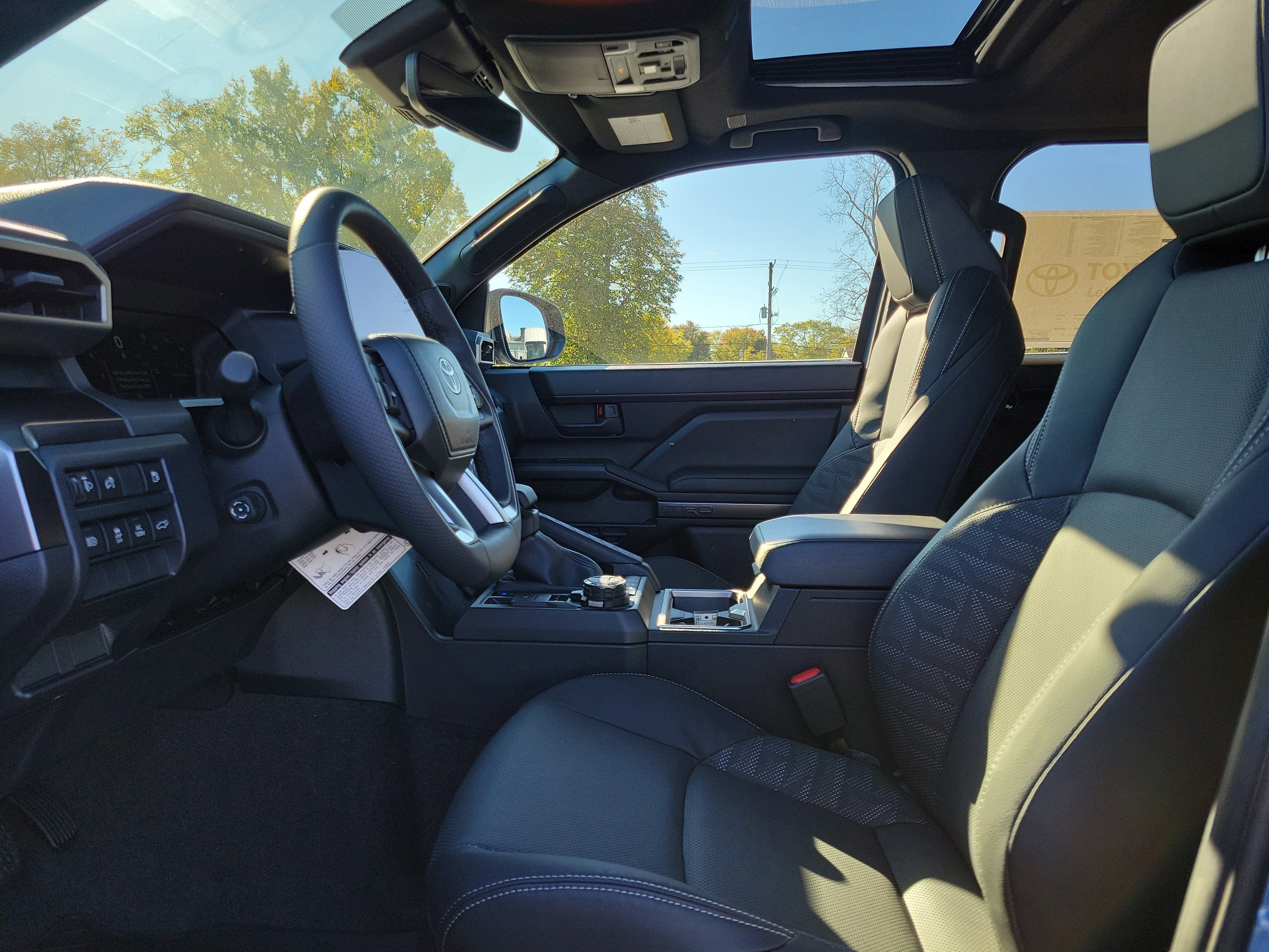 New 2025 Toyota 4Runner TRD Off-Road Premium image 15