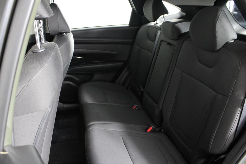 Certified 2026 Hyundai Tucson SE FWD image 21