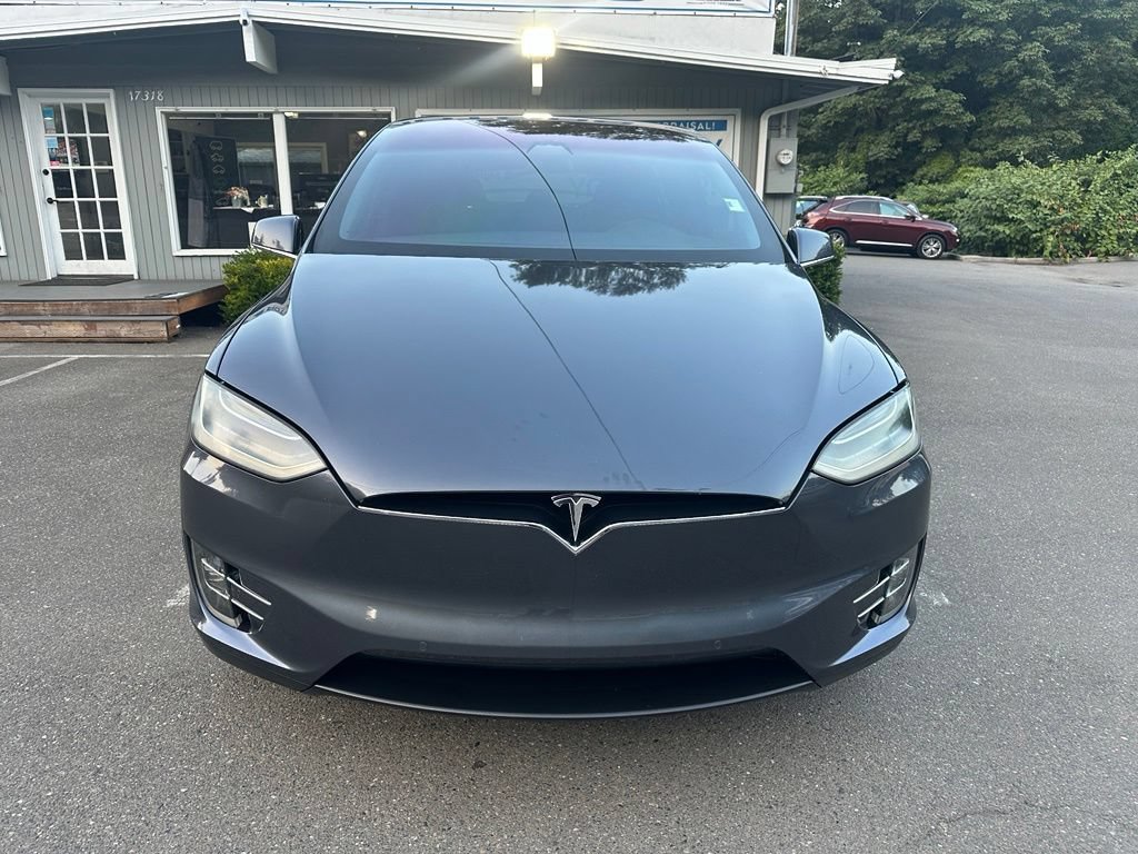 Used 2017 Tesla Model X 75D AWD/4WD image 2