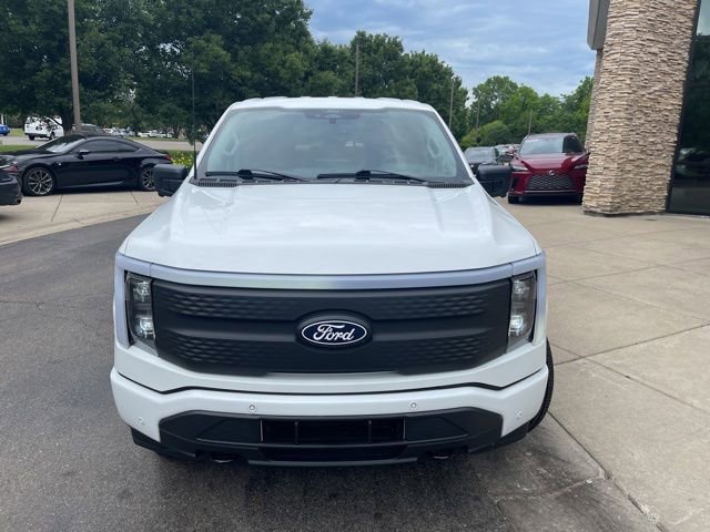 Used 2024 Ford F150 Lightning Flash AWD/4WD image 8