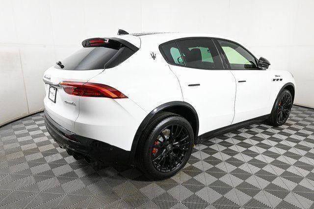 New 2025 Maserati Grecale Modena AWD/4WD image 31
